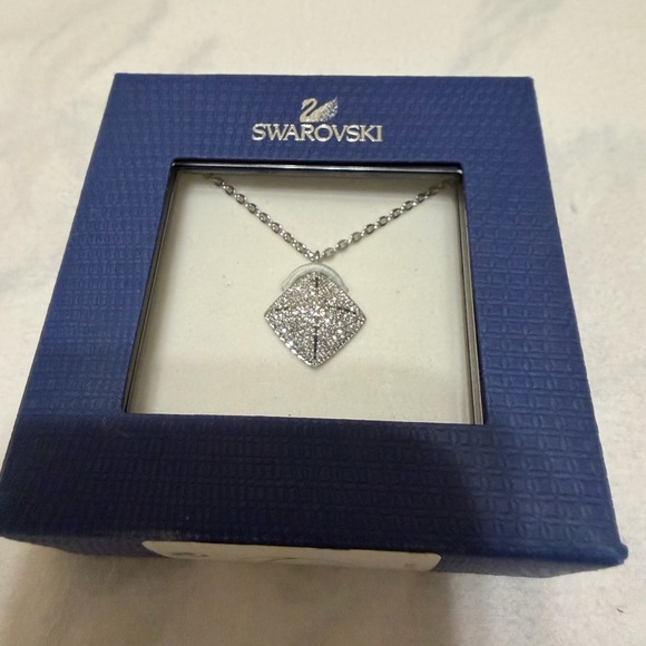 SWAROVSKI TACTIC NECKLACE - Picture 6 of 7